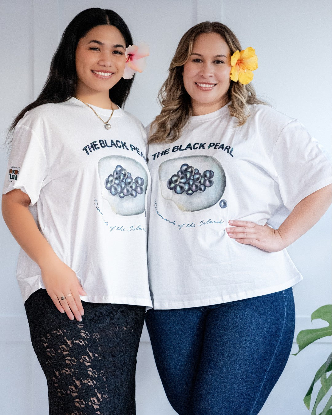 The Black Pearl Oversized Island T-Shirt - White